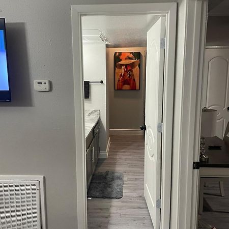 Duchele Aparthotel Хюстън Екстериор снимка