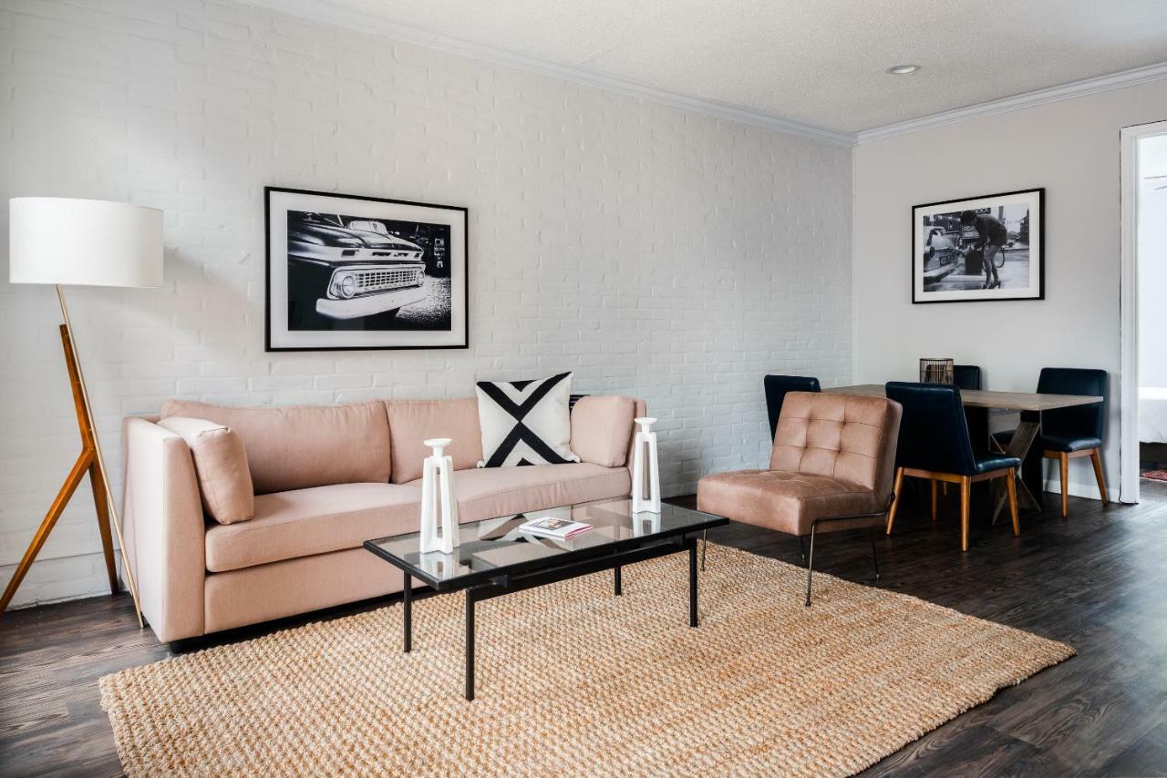 Duchele Aparthotel Хюстън Екстериор снимка